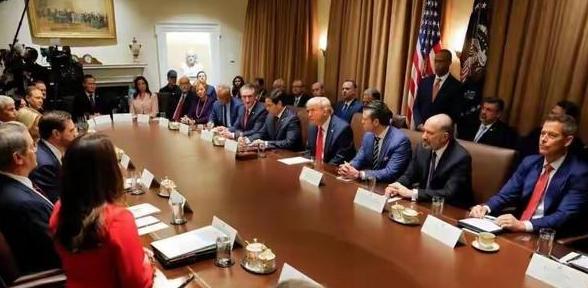 美国问题其实无解，如果它只想对付中国，单独给中国加50%甚至更高关税就行了，没必