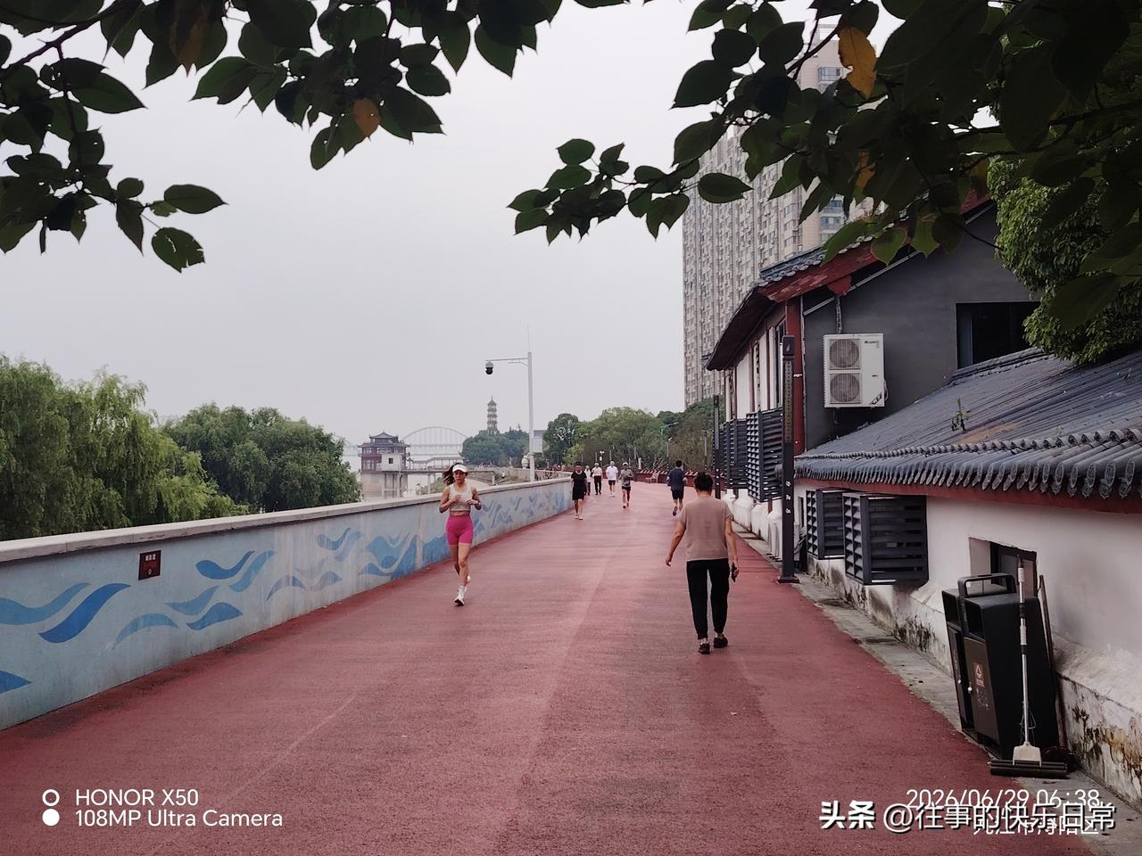 现在高考和几十年前有啥不一样现在高考更科学更精彩更靠谱