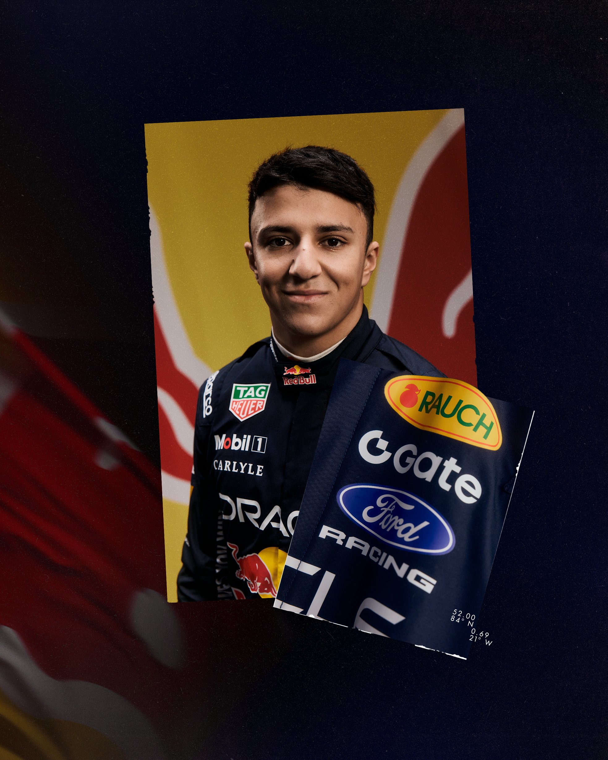 红牛2026赛季的赛车服，这个颜色方面变化不是特别大F1