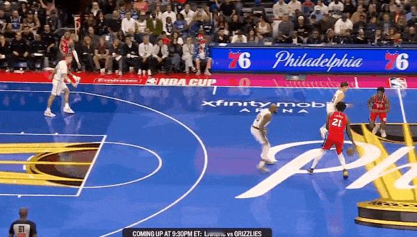 又倒？NBA第一扫地僧非恩比德莫属！
在今天NBA季中锦标赛费城对阵凯尔特人的第