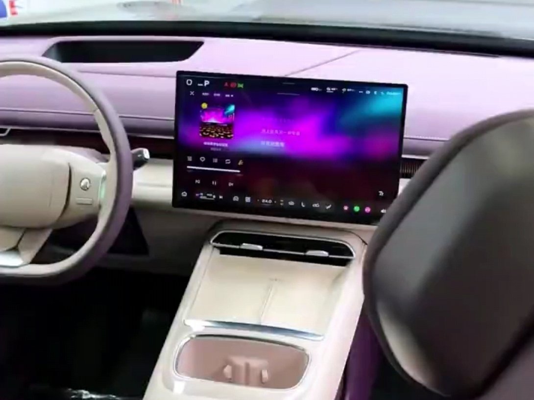 博主解读15万车配30万级激光雷达深蓝S07实现搭载30万级华为激光技术15万预