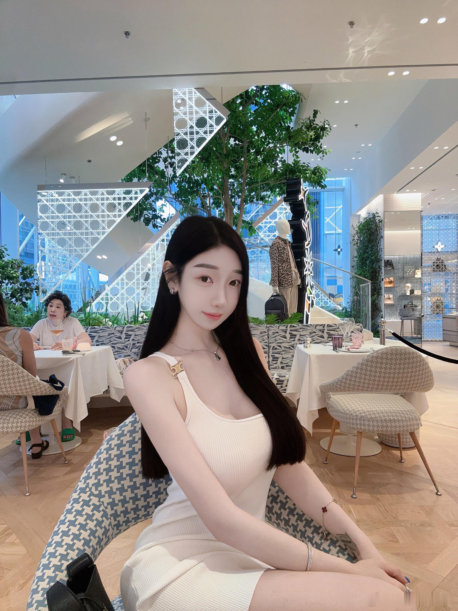 独处未必孤独，喜欢就是自由 ​​​