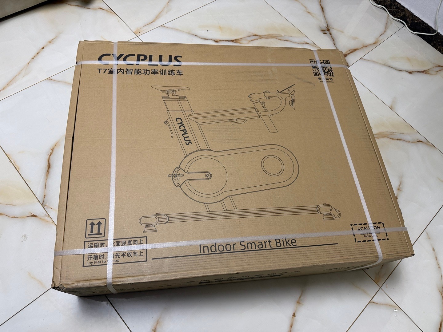 我的功率训练车到货了！冬天在家猛练，开春拉爆他们～最开始买了骑行台，还是不方便，