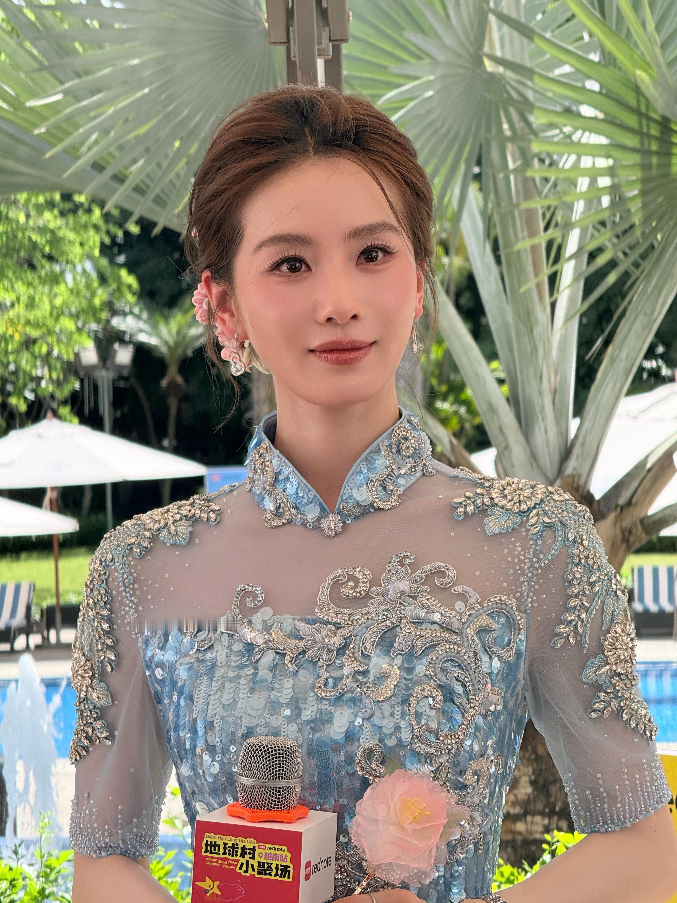 【刘诗诗】标准的鹅蛋脸是这样，来感受生图美颜暴击 