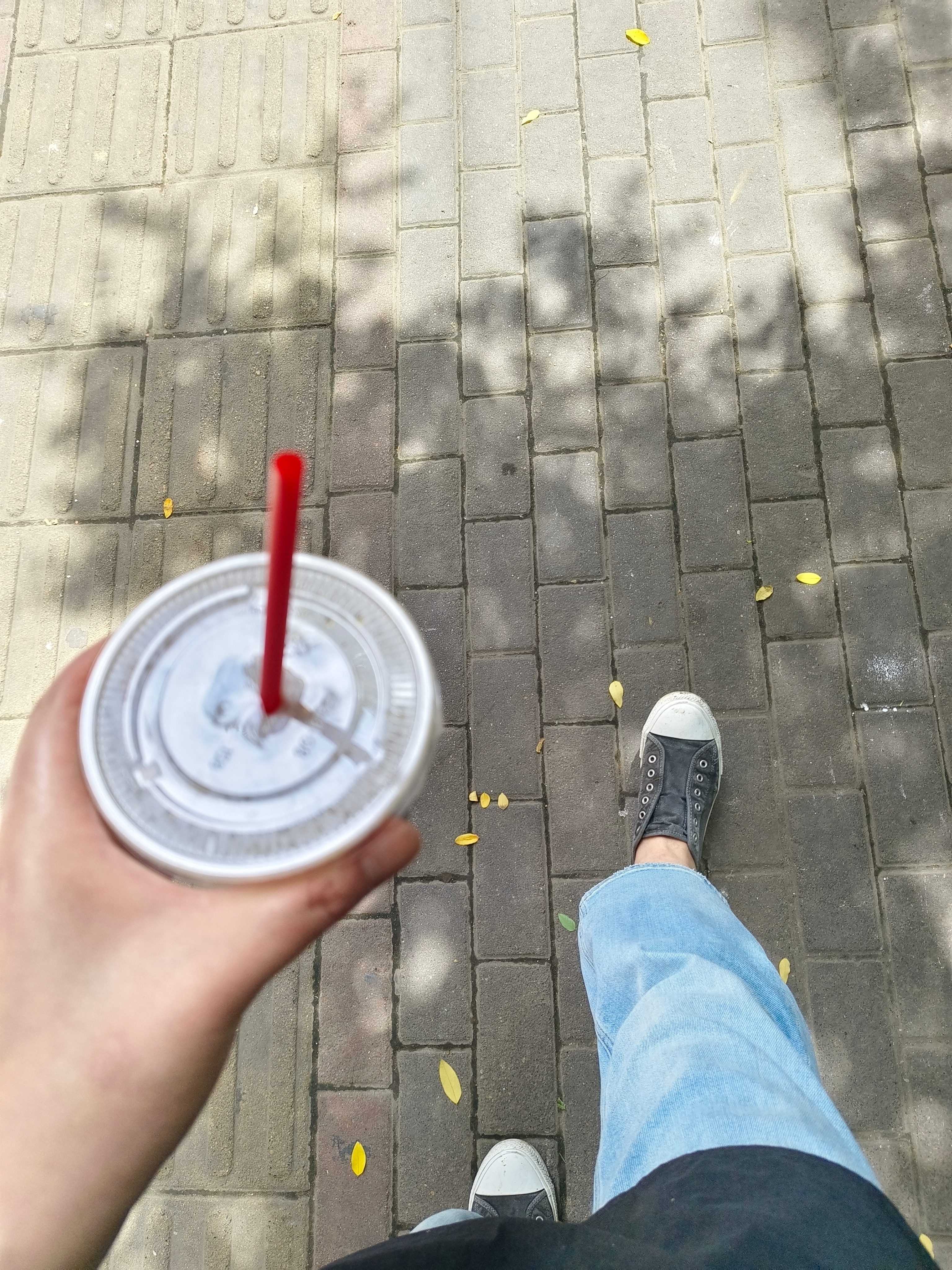 早上好啊！又开始牛马的一天了！早安
