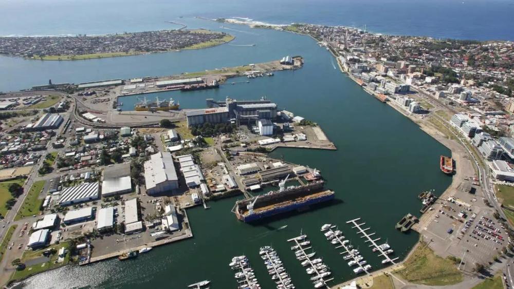 澳大利亚欲收回达尔文港，是对契约精神与中澳互信的严重背离。
澳大利亚政府近期以“