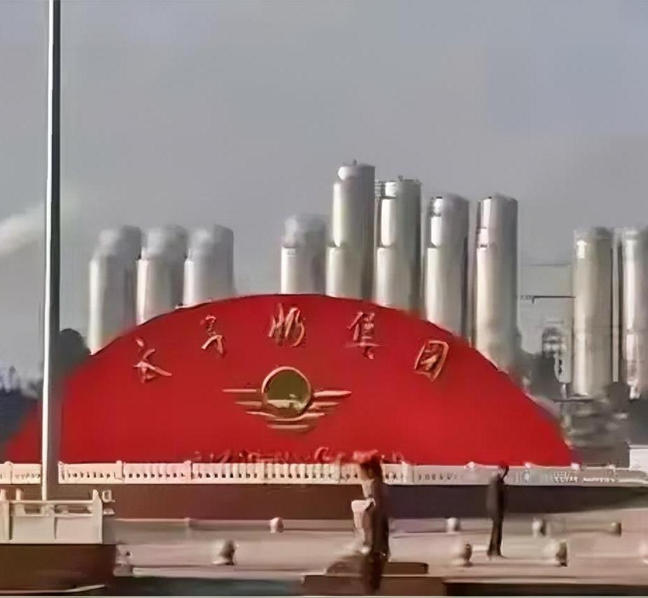 太子奶创始人李途纯逝世，历经冤案重创，余生未能东山再起
 
根据多方媒体证实，太