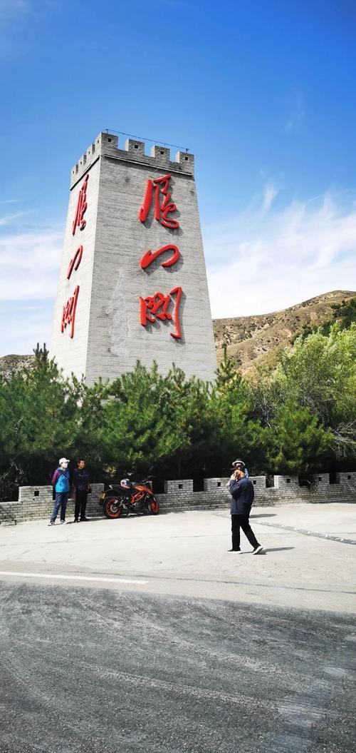 山西旅游追忆
 
晋中大地一周行
精华胜景览不停
天下九塞雁门关
半部华夏史惊心