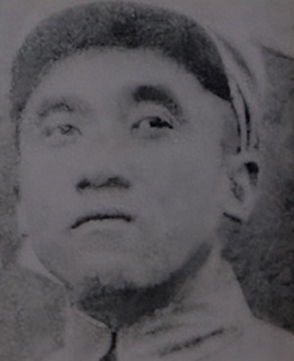秦建彬：经历千余次大小战斗竟全身未留伤痕，被誉为战斗英雄！
1947年隆冬，淮海