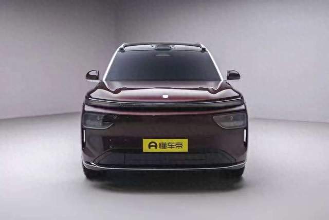 试驾奕境X9：华为技术深度加持的旗舰SUV，适配大家庭出行！