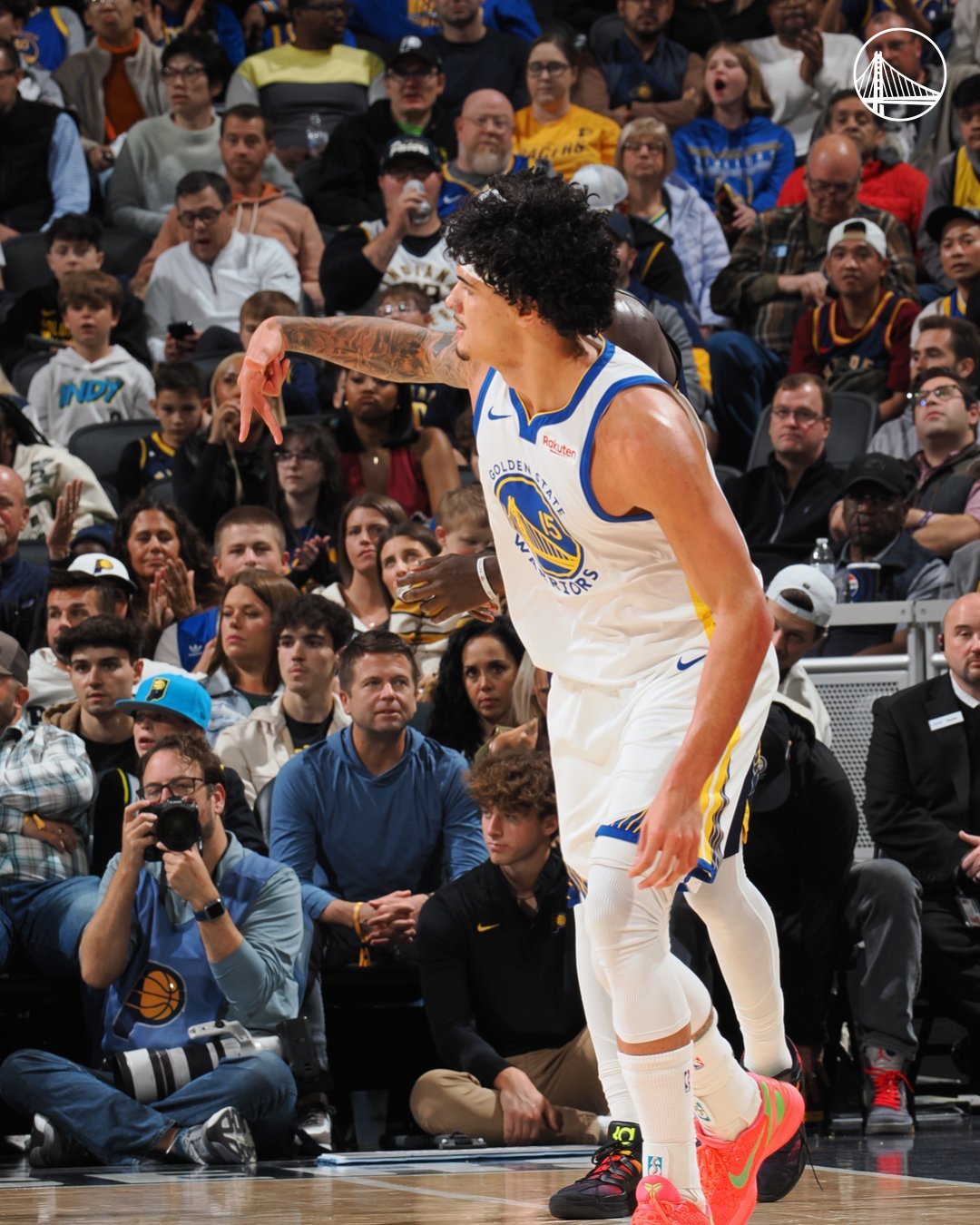 桑托斯：更衣室里每个人都很恼火勇士送步行者赛季首胜勇士vs步行者 ​​​