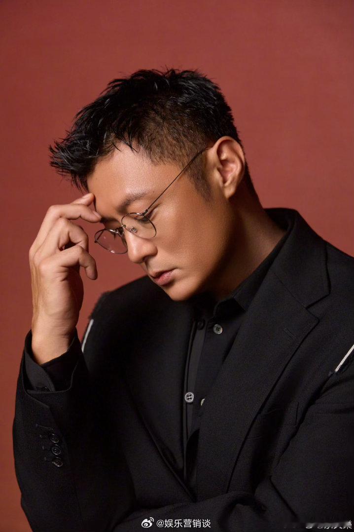 余文乐余文乐表白艾热王以太披荆斩棘余文乐主动喊话艾热王以太，看得出来对接下来的合