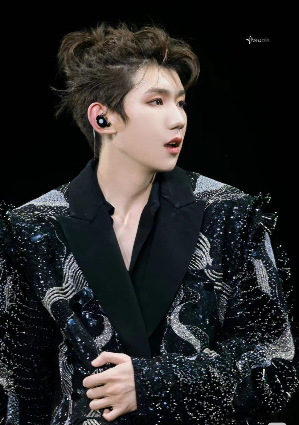 王俊凯 易烊千玺 王源出道11周年快乐[打call] ​​​