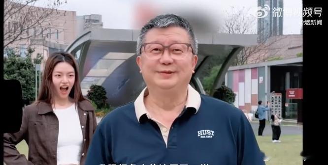 退休法医直播治愈我的精神内耗 每一场直播都是一场知识的盛宴，刘良老师用他的专业与