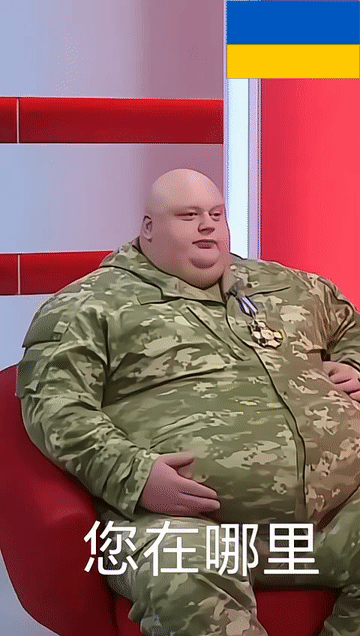 乌克兰利沃夫州一名粮库负责人抱怨俄方小组破坏导致粮食短缺，很多人都在饿肚子。
