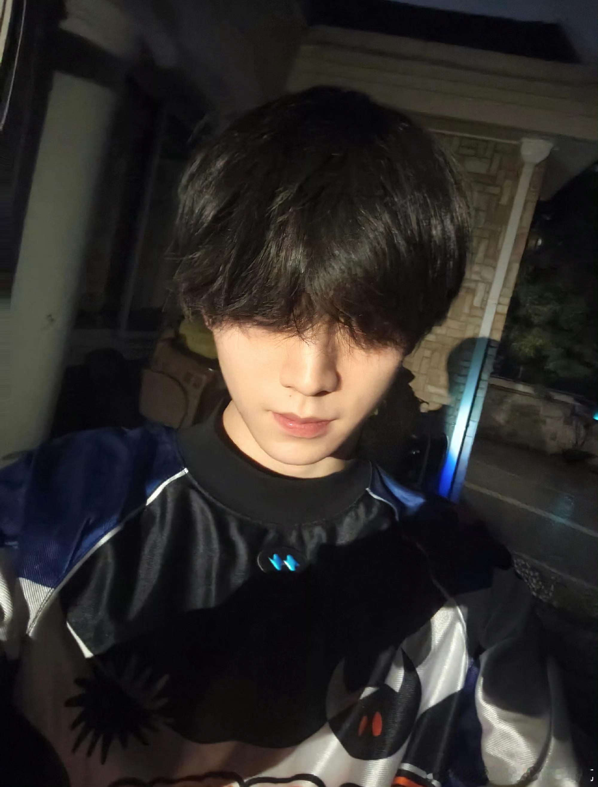 宝宝的意思是，没剪头发，妈妈放心😌 
