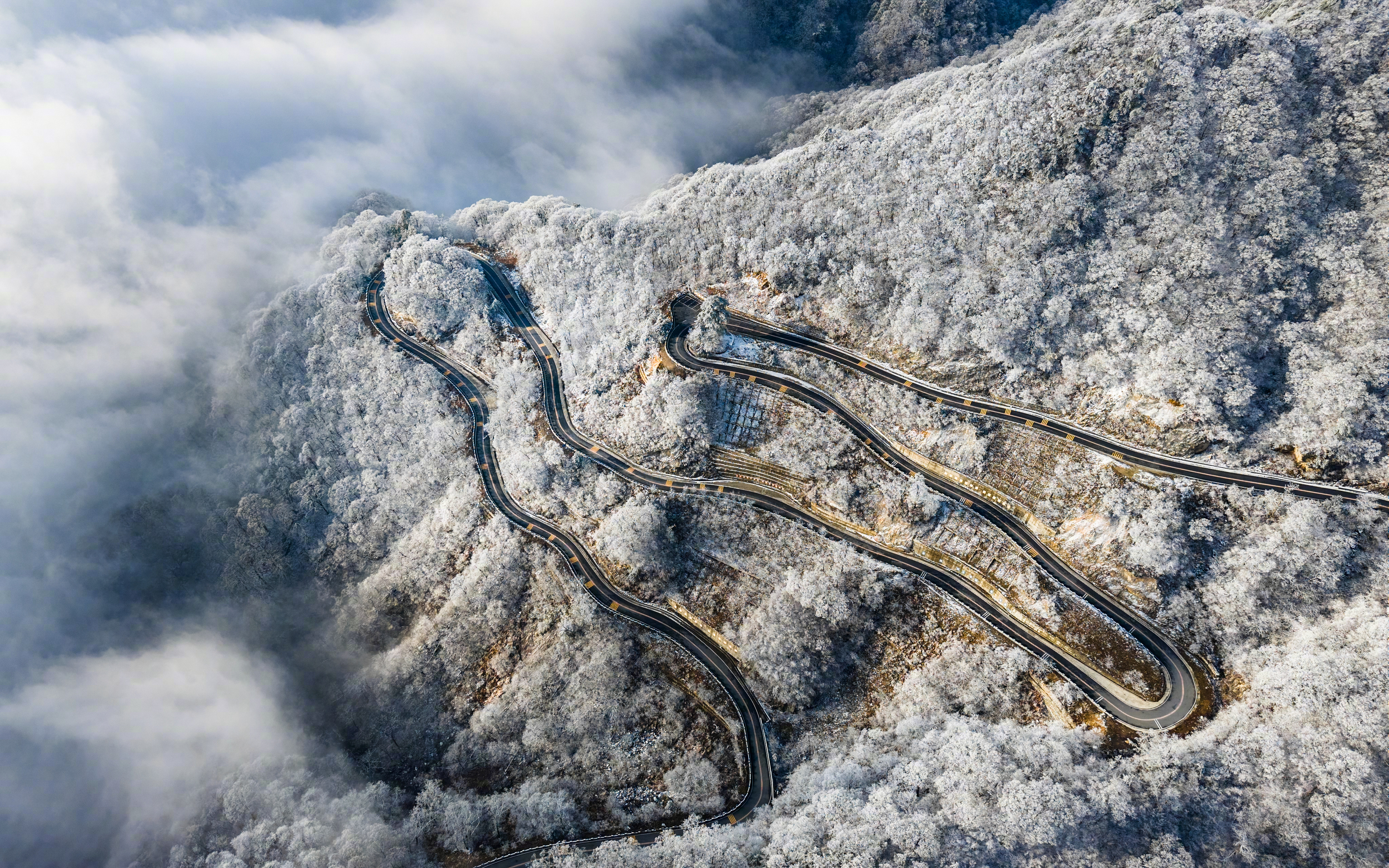 【安徽省第十届公路摄影大赛征稿启事】即日起，由安徽省公路管理服务中心联合安徽省交