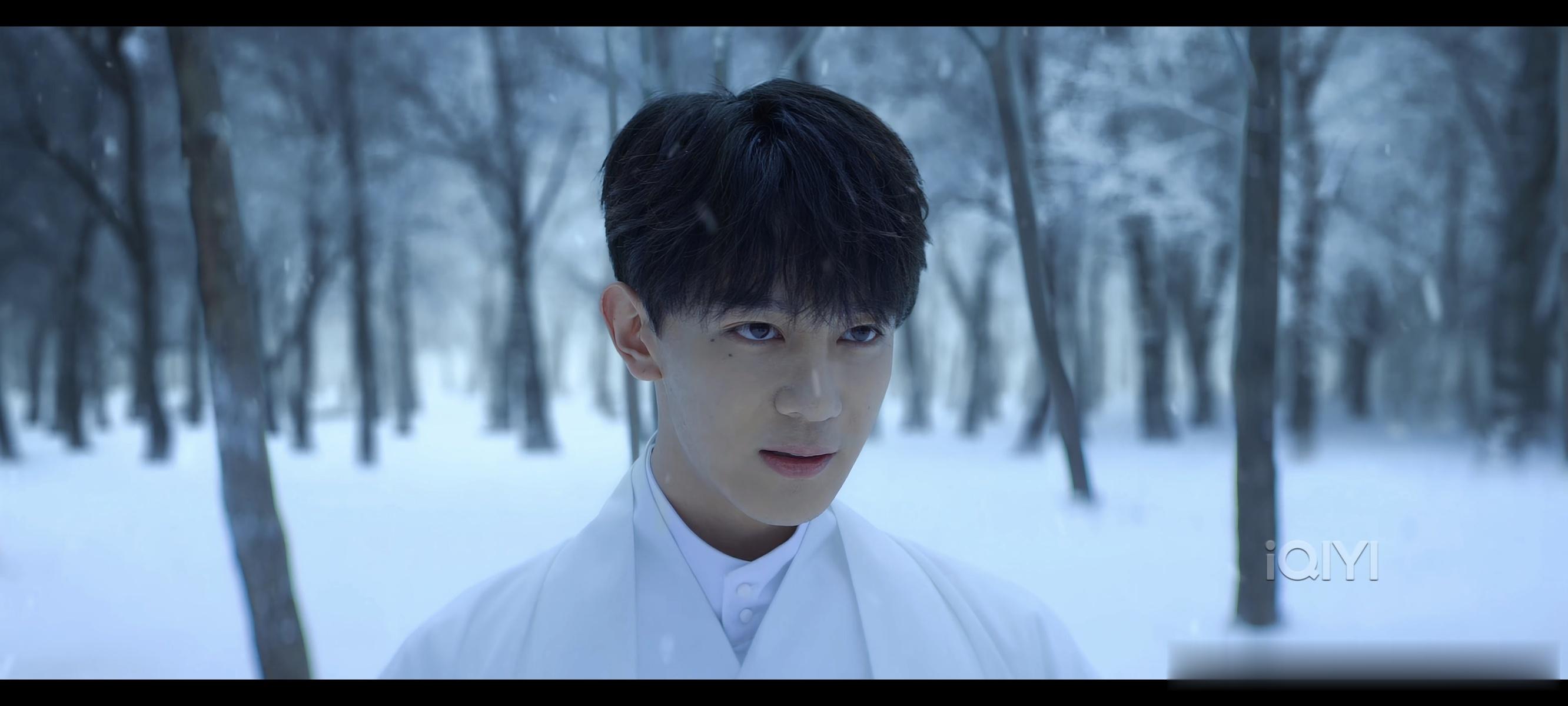 记住这两张脸，新流量要来了。 ​​​