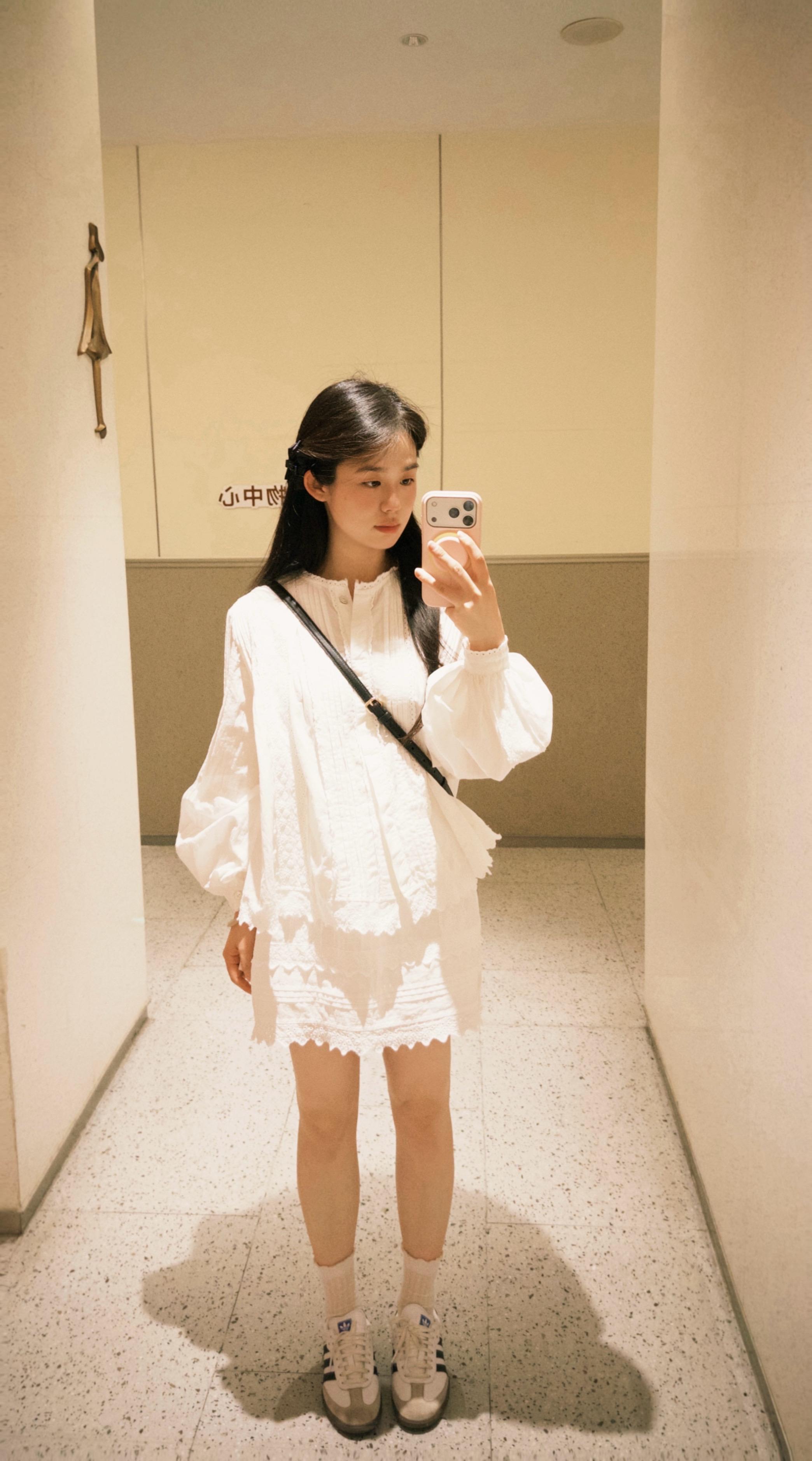 想不到吧，还有一组～