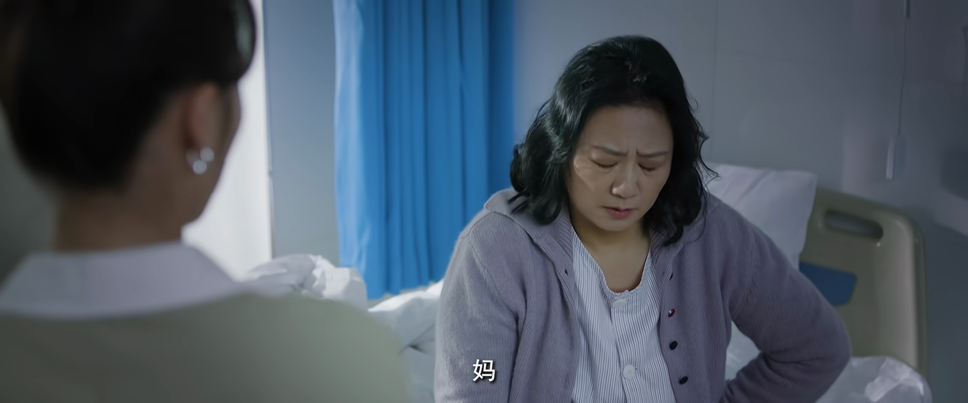 张月新剧原生家庭张月新剧妈妈控制欲好强 看《种墨园》被林依然母女线气到不行。妈妈