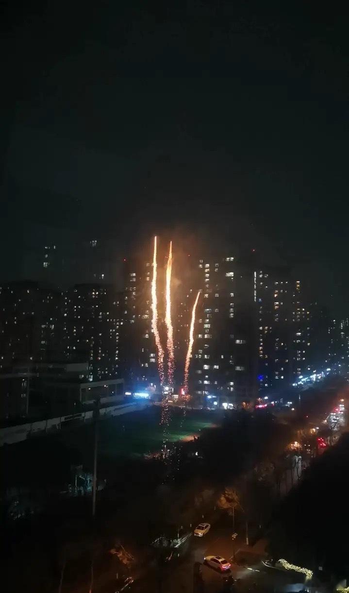 中国核电股价创历史新高今天中国核电再次迎来上涨，收盘9.28元，上涨0.10元成