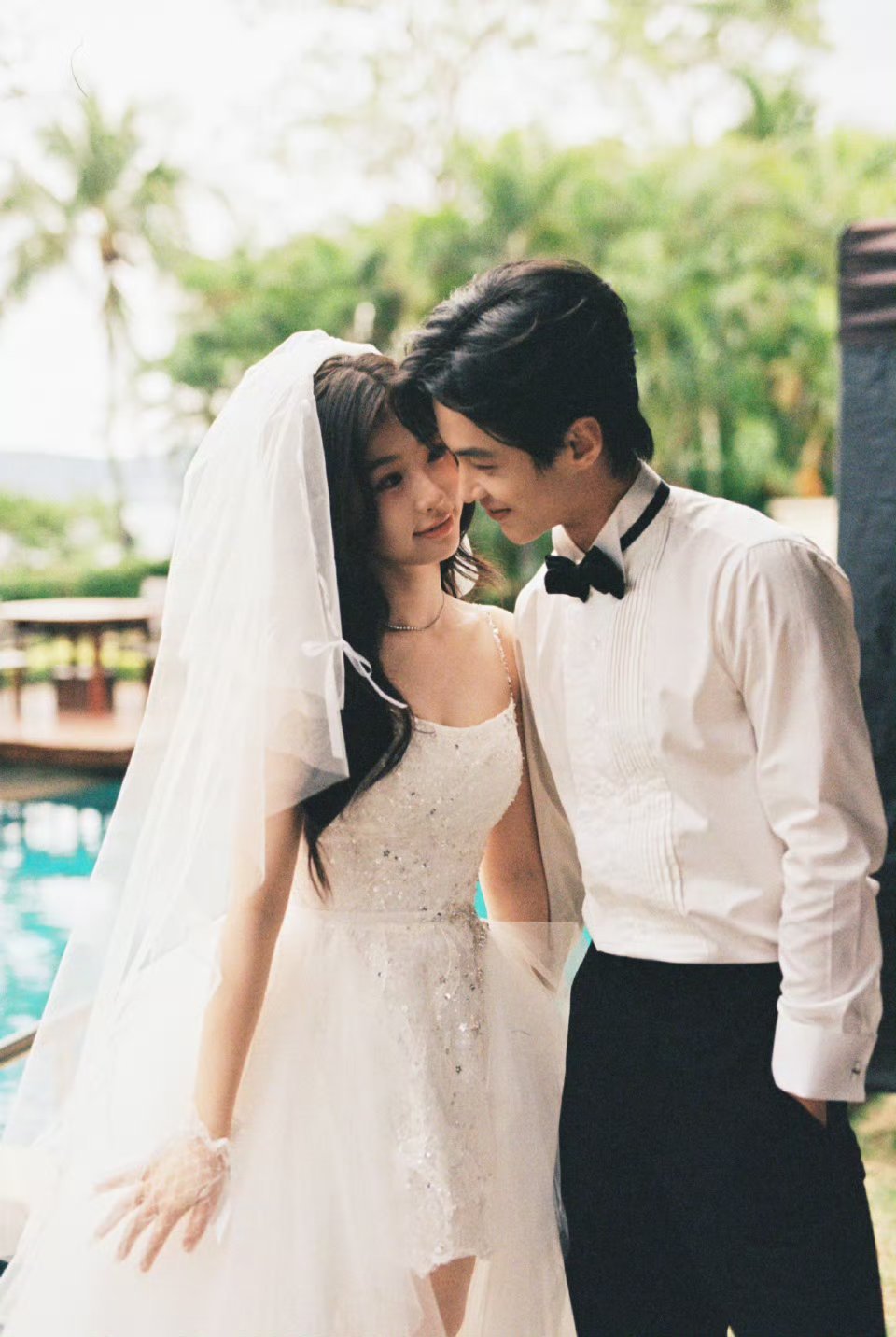 虞书欣何与双轨居然大结局了，平行时空的朝朝暮暮一定要幸福