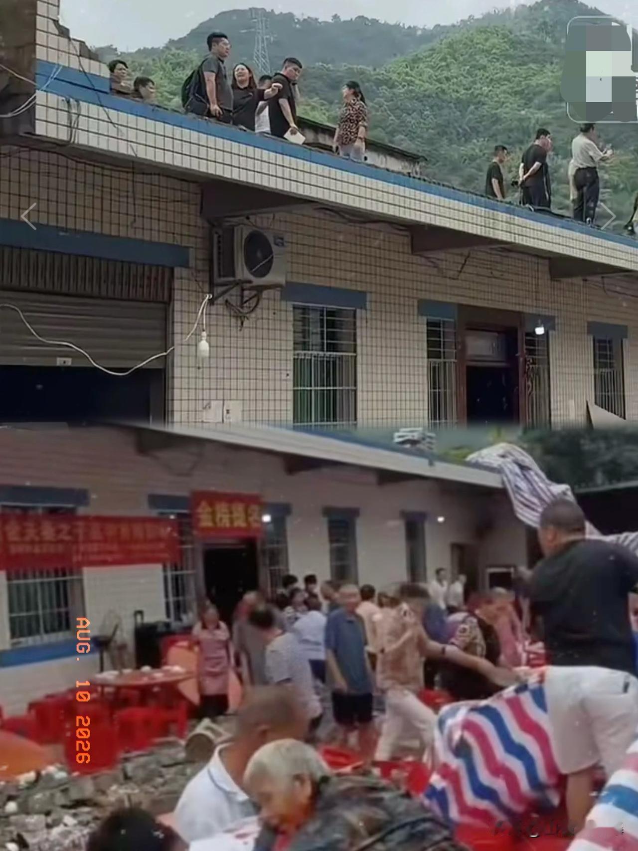 宜宾这事儿闹得，
真让人心里堵得慌。
不少人盯着“升学宴”这三个字在那儿吵，觉得