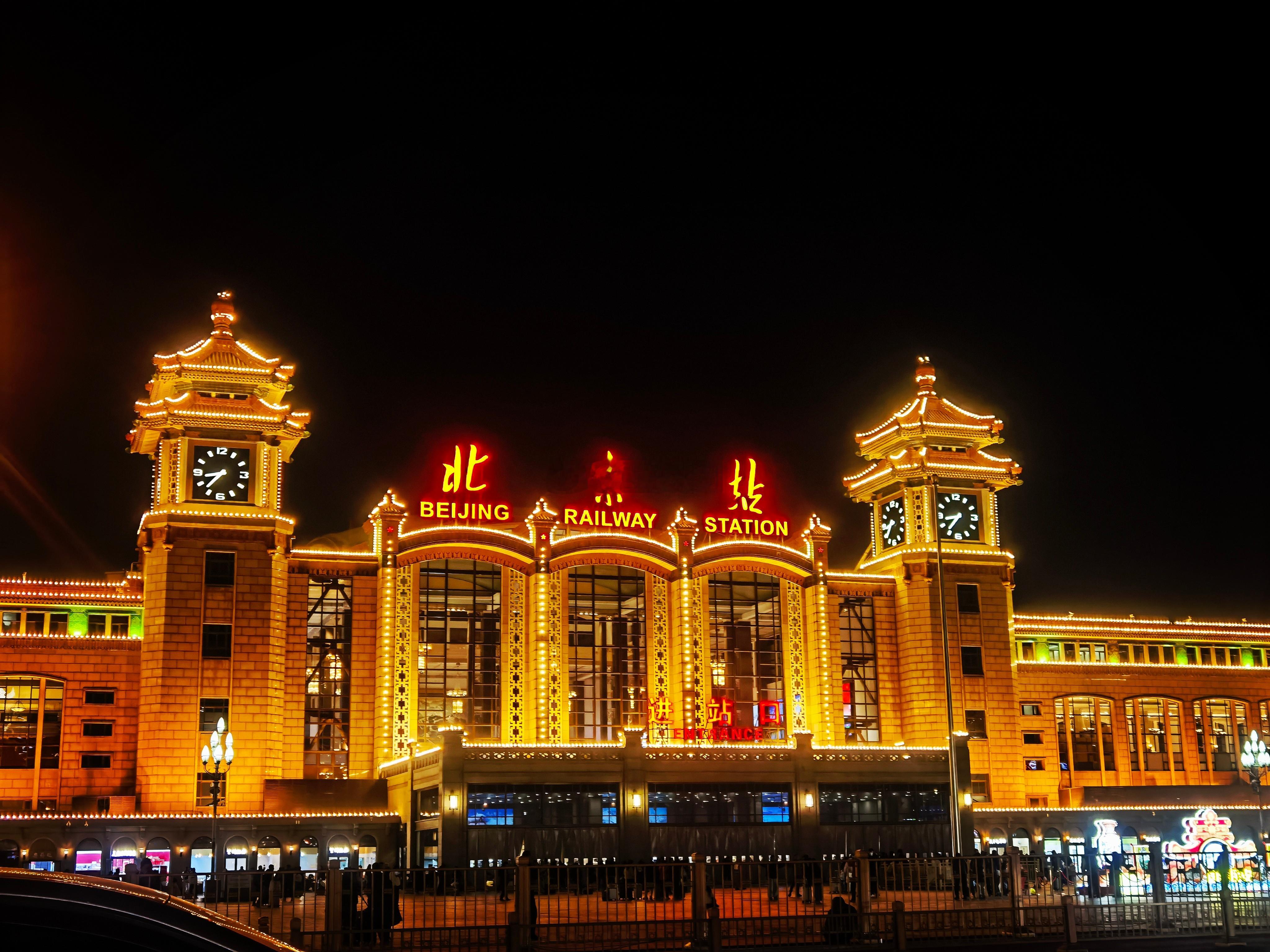 3周冬奥结束，8天春节过完，感觉还没怎么歇着，新的一年马上开启2026超级杯就在