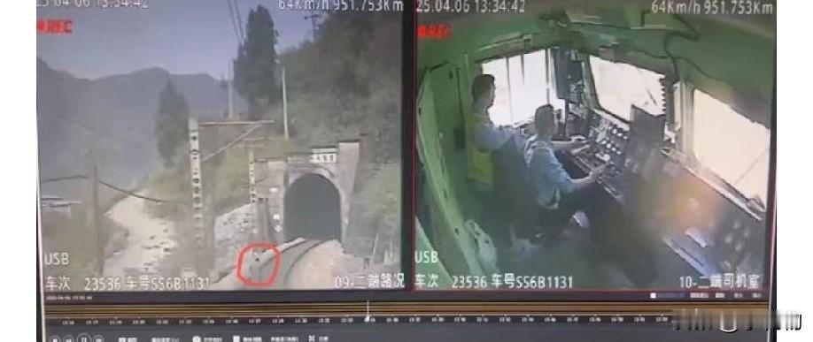 15岁残障女孩铁轨殒命，谁该担责？
张家界15岁残障女孩在铁轨被撞身亡，家属索赔