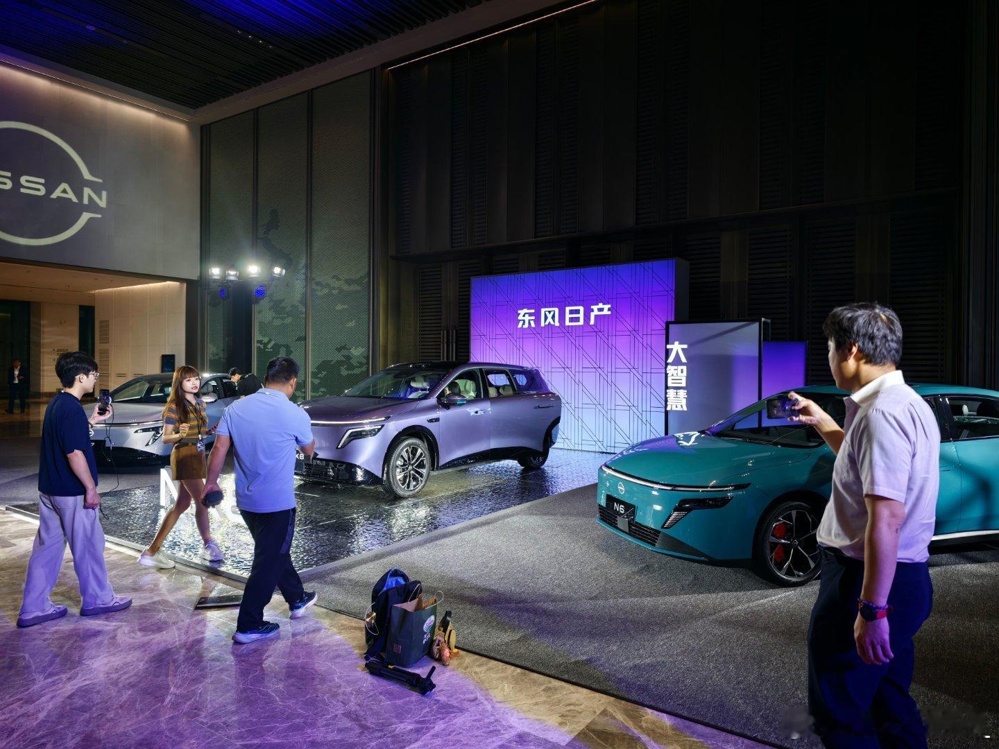 家人们真没话说了嗷大大大五座NX8售14.99万起东风日产NX8宁德时代电池的B