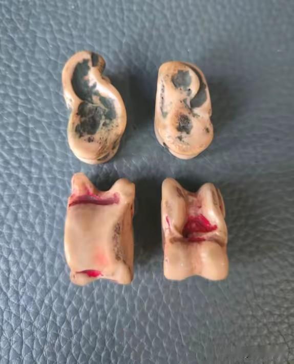 这个小玩意，在六十年代末，是小姑娘们玩的非常盛行的小玩意，不知道有多少人还记得它