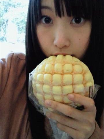 【松井玲奈】祝这个菠萝包会长生日快乐🎂 