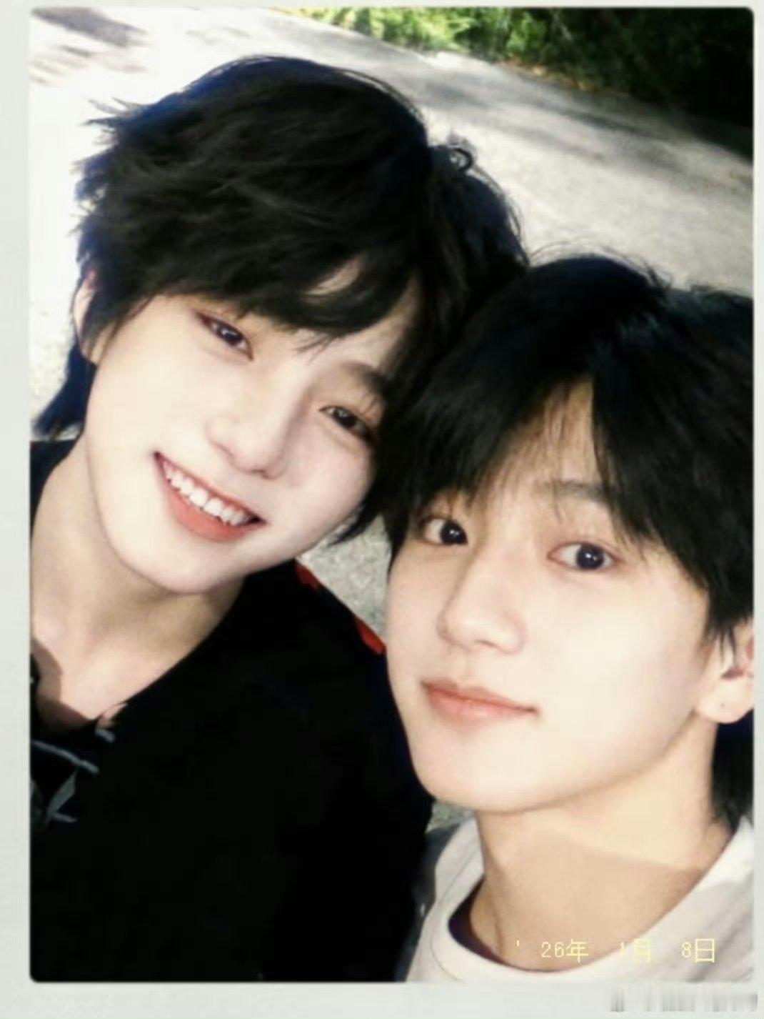 王橹杰穆祉丞很少见的一款浓颜淡颜自学蛇狗CP我爱磕 