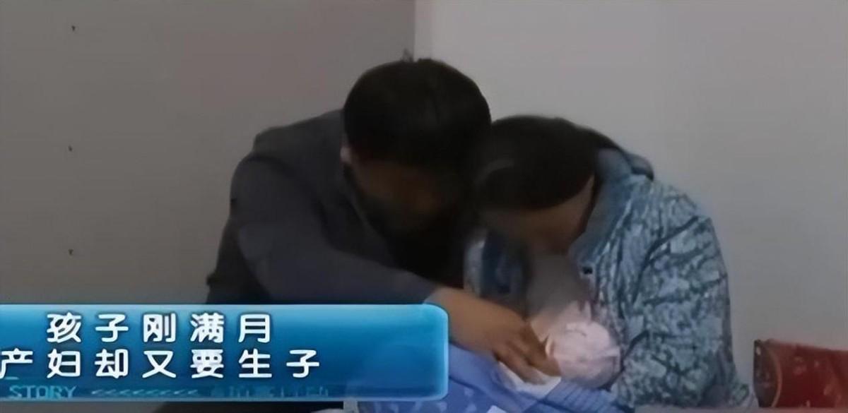 2008年，山东一产妇顺利产下男婴，然而在一个月后，刚出月子的她再次被送到了医院