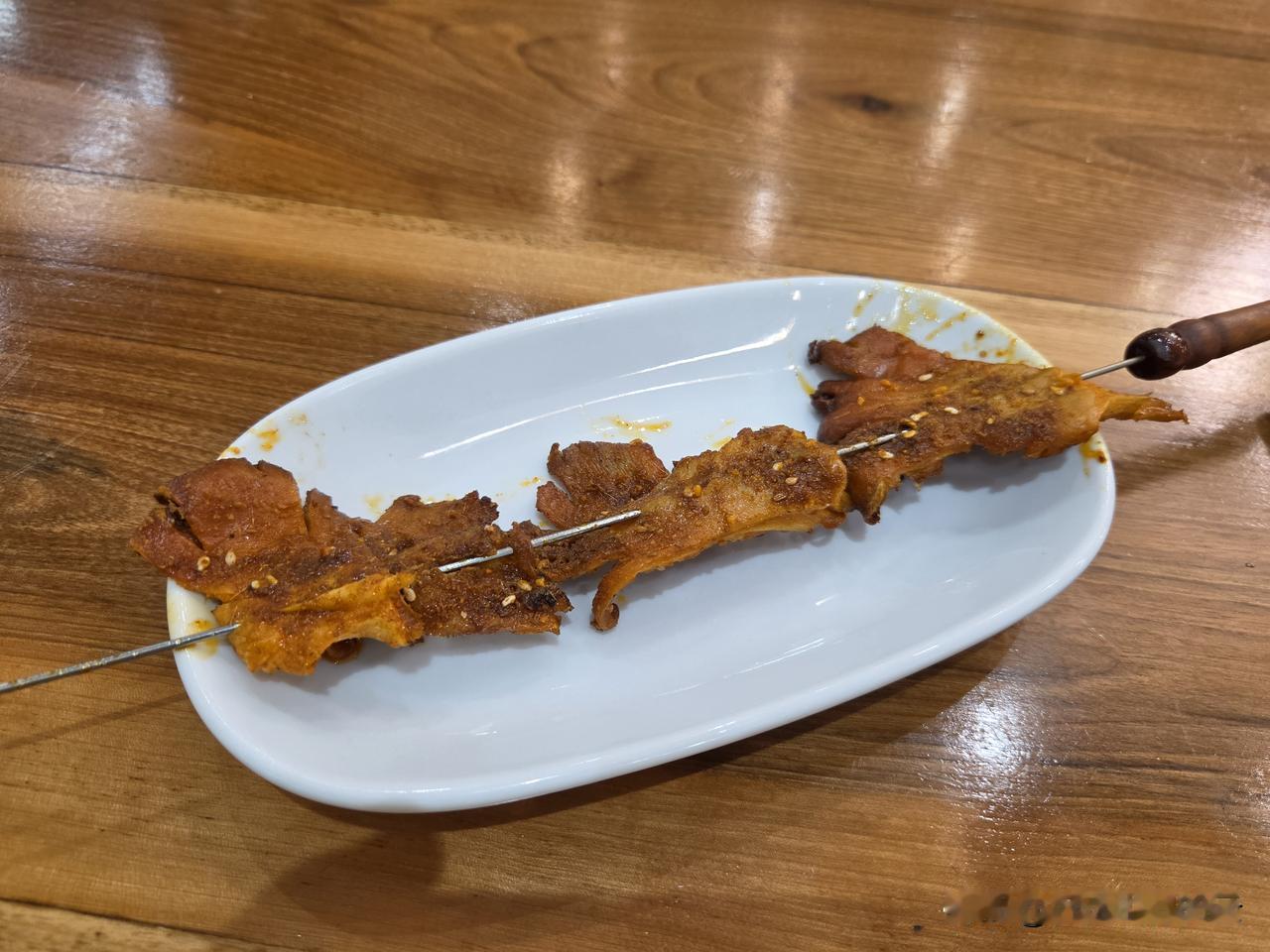 这三片平菇，68里拉，合人民币十块钱