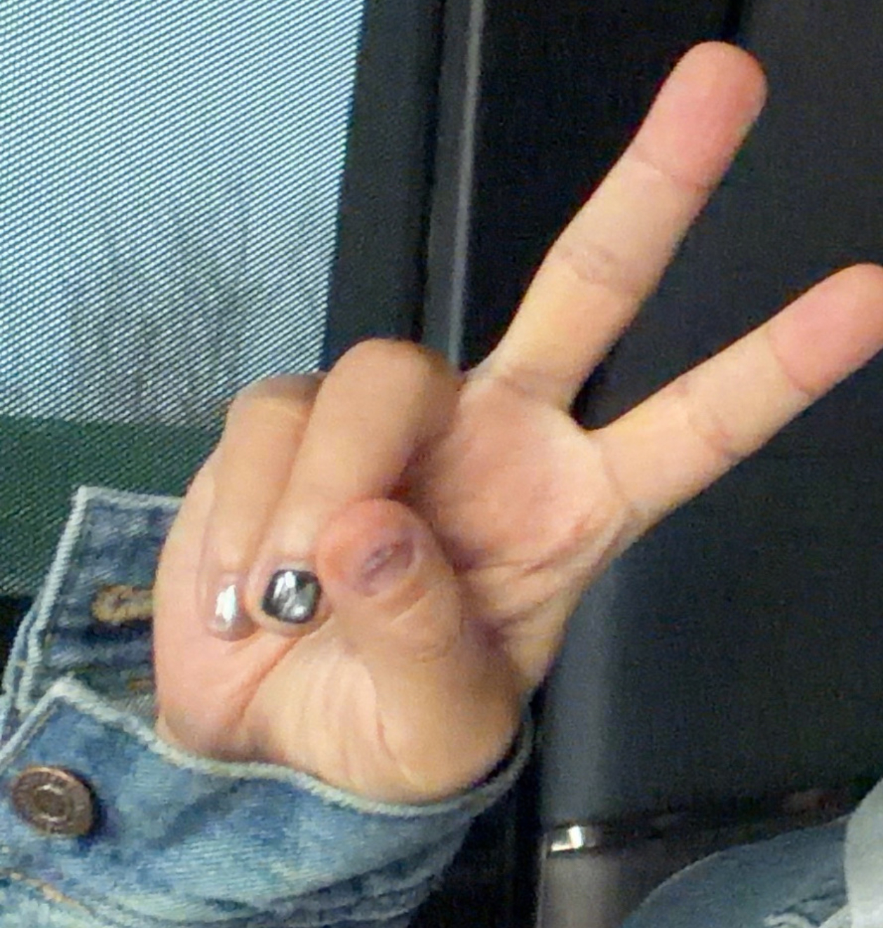 你们老公超不经意晒出新美甲💅 