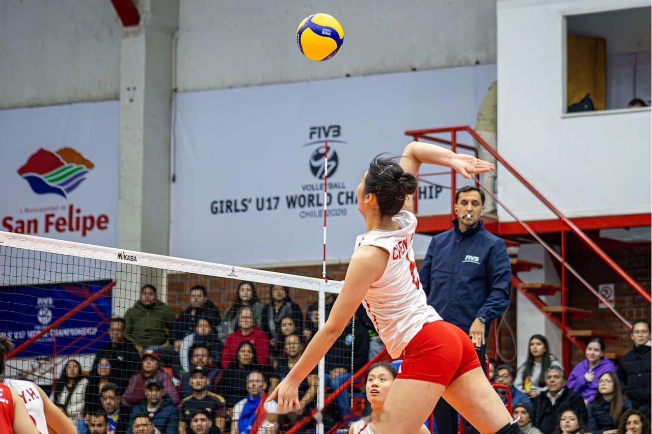 【U17女排世锦赛中国队3-0委内瑞拉 取得三连胜】国际排坛战报速递 8月8日智