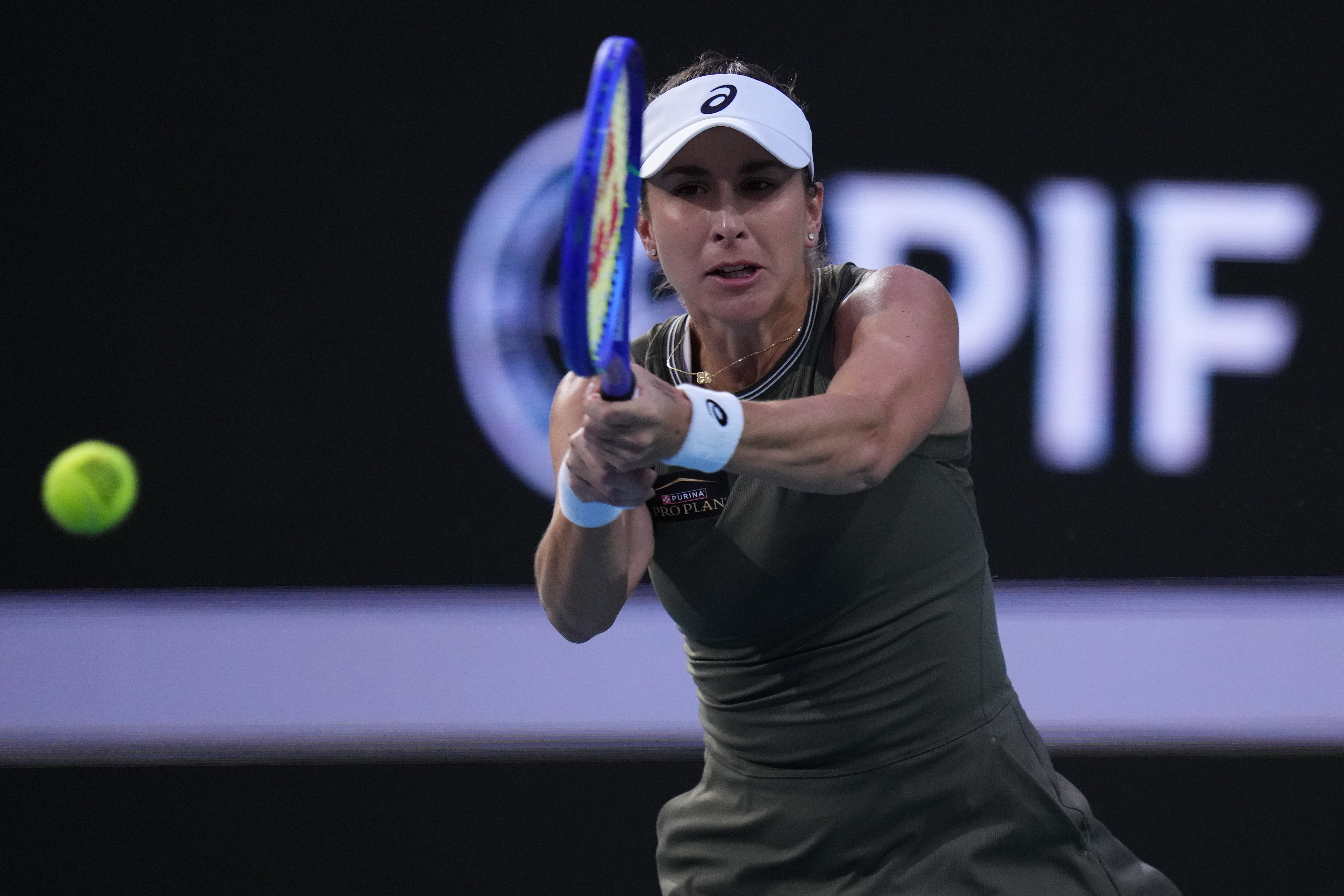 进入决胜盘❗即时战况：本西奇6-1扳回一城，大比分和高芙战平。对美国名将来说，这