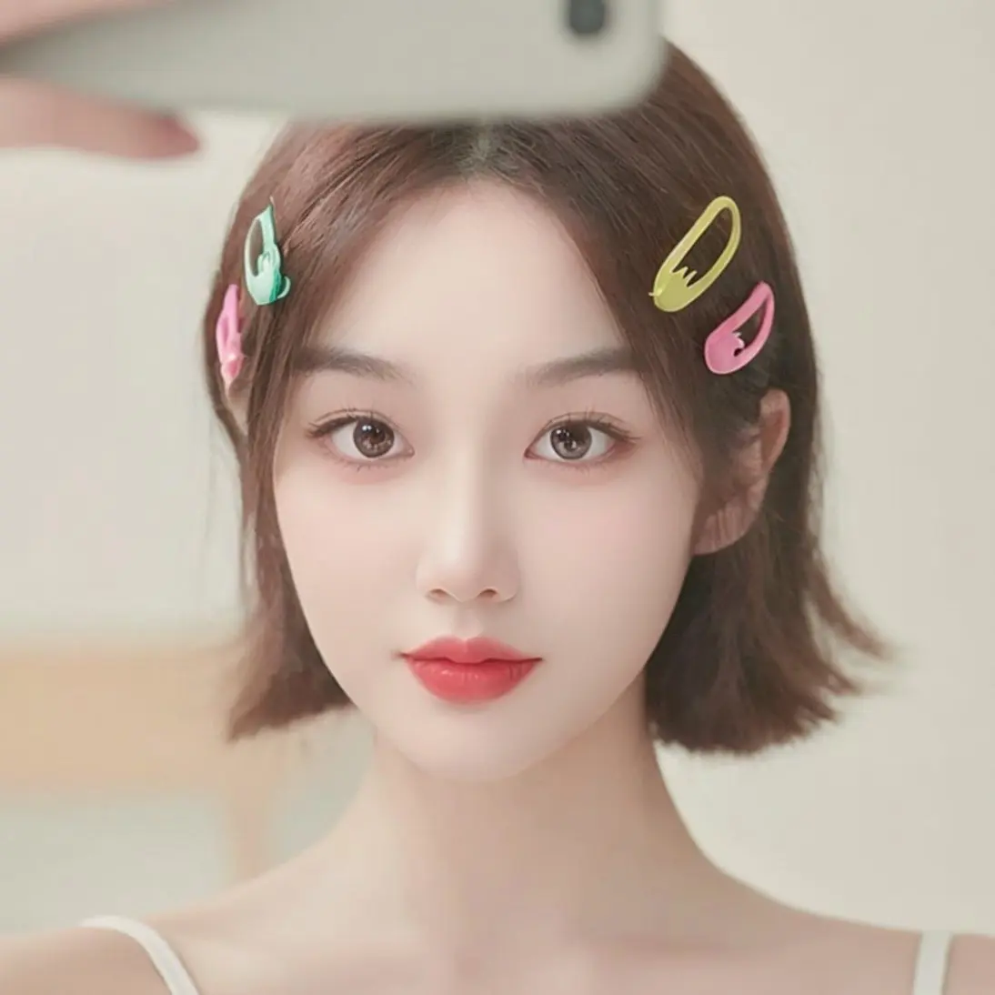 给剪的短发还不赖☺️