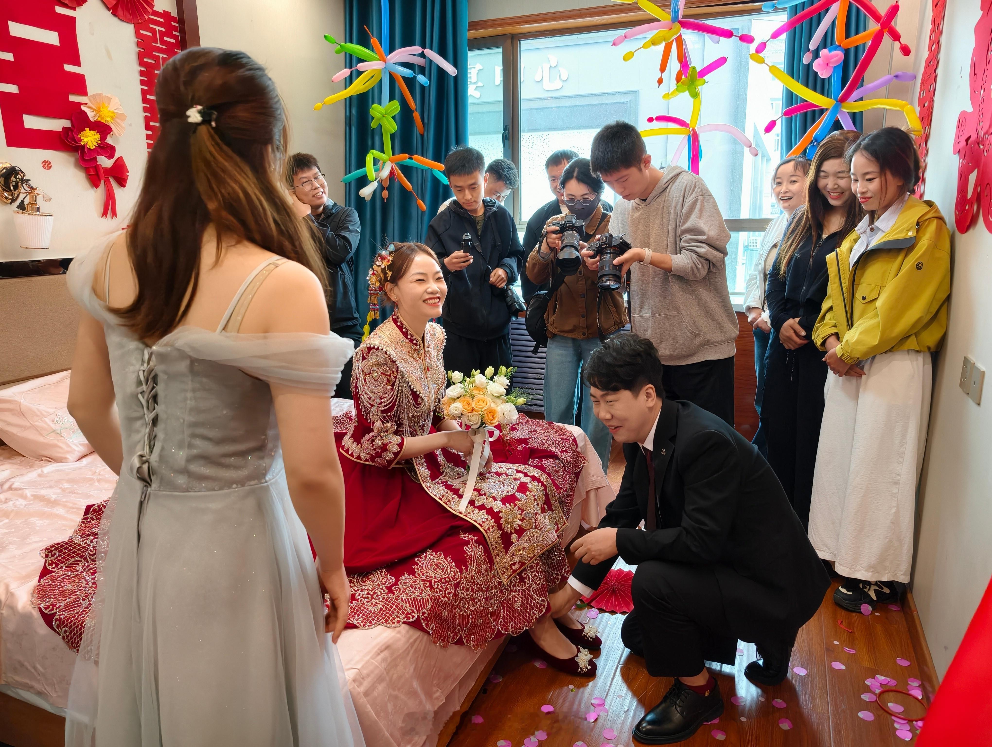 祝堂妹新婚快乐，百年好合！婚礼[超话]结婚 ​​​