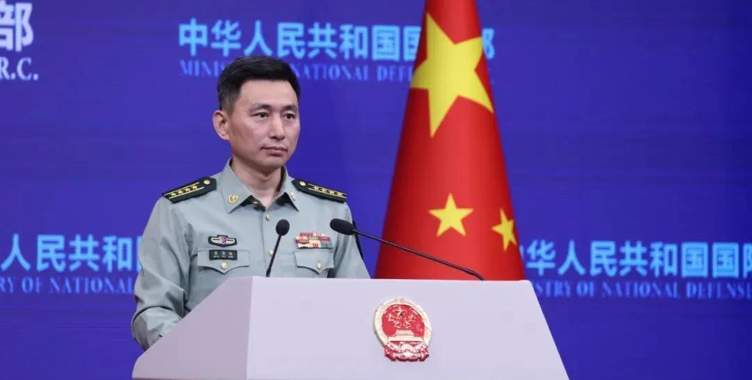 台退役舰长一句“想看福建舰”竟被民进党当局扣上“统战”帽子，国防部4月30日当场