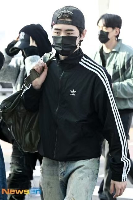 你不要过来啊 ​​​