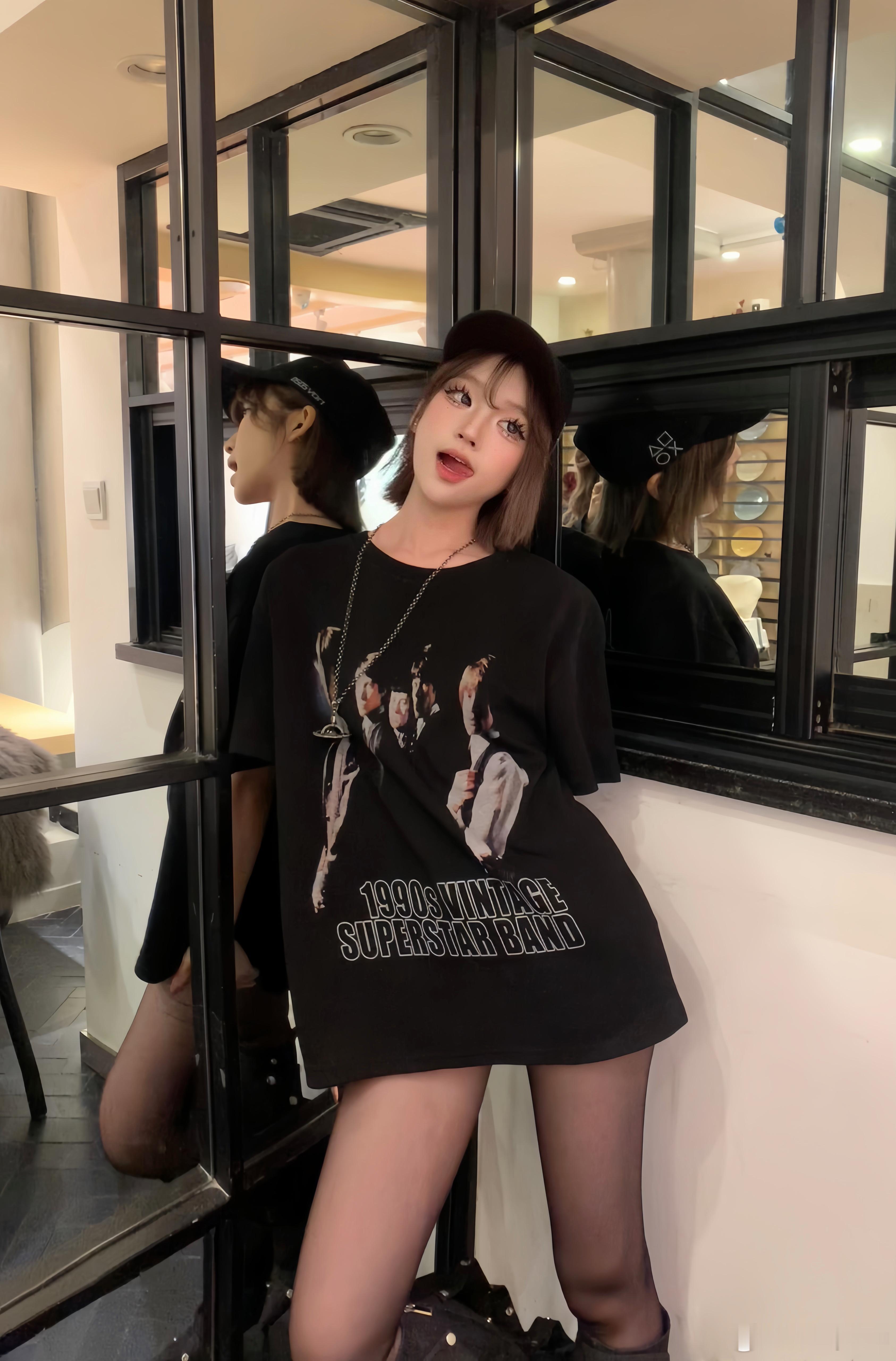 本来穿了裙子还是觉得不舒服[允悲]boyish很安全。 ​​​