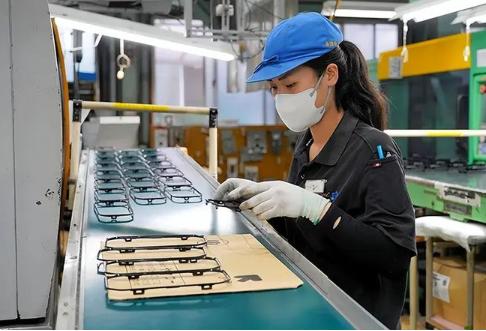 果不其然，日本媒体曾突然“宣布”了一个冷冰冰的现实：中国人的日常生活里，能被日本