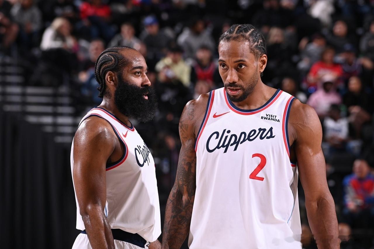 1月20日 NBA官方今天公布了今年的全明星首发名单，下周将公布全明星替补名单。