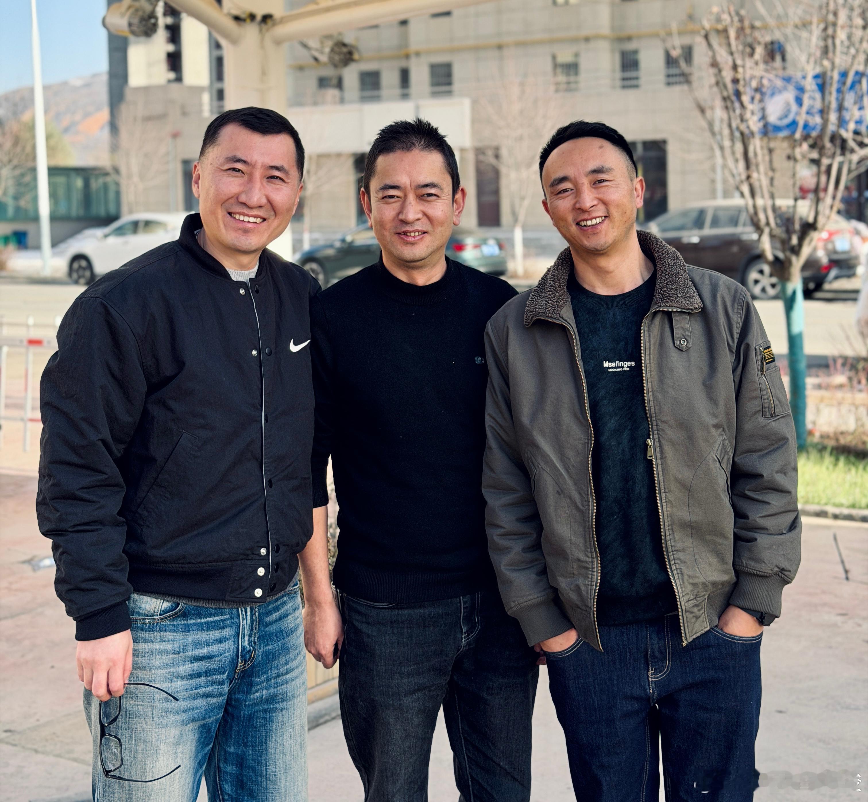 简单的陪伴最心安，懂你的知己最温暖。好梦~~~ 