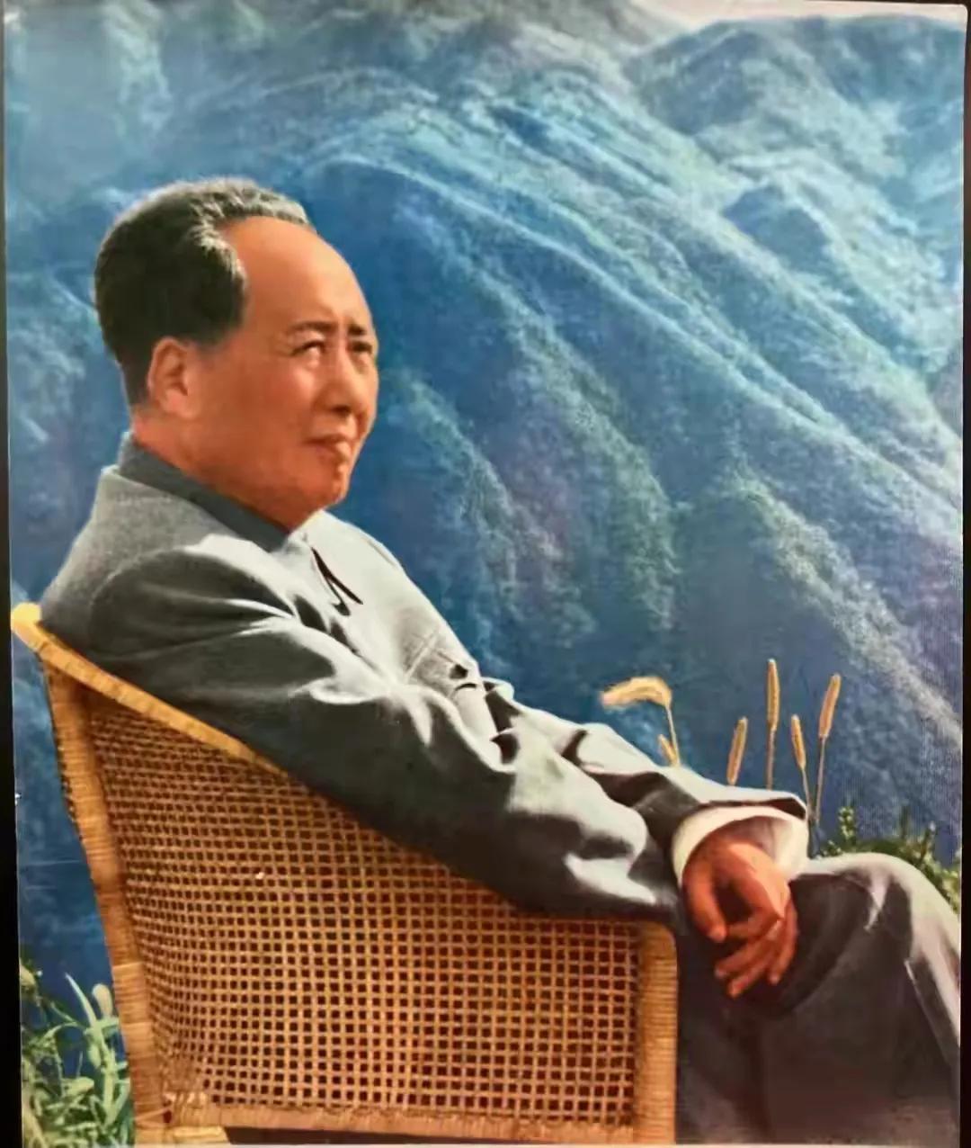 渤海是中华人民共和国的内海，是守卫京津海上的安全屏障。渤海的出入口是老铁山水道，