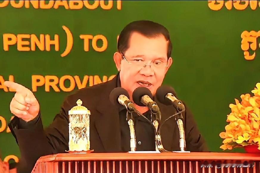 12月8日下午的最新消息，现在他来了，第七条：洪森清空日程，与洪玛耐共同指挥柬军