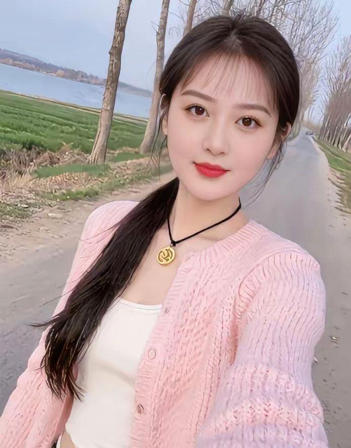 山清水秀鸟语花香 创作者中心 创作灵感 爱拍照的女人最迷人 随心随性写真