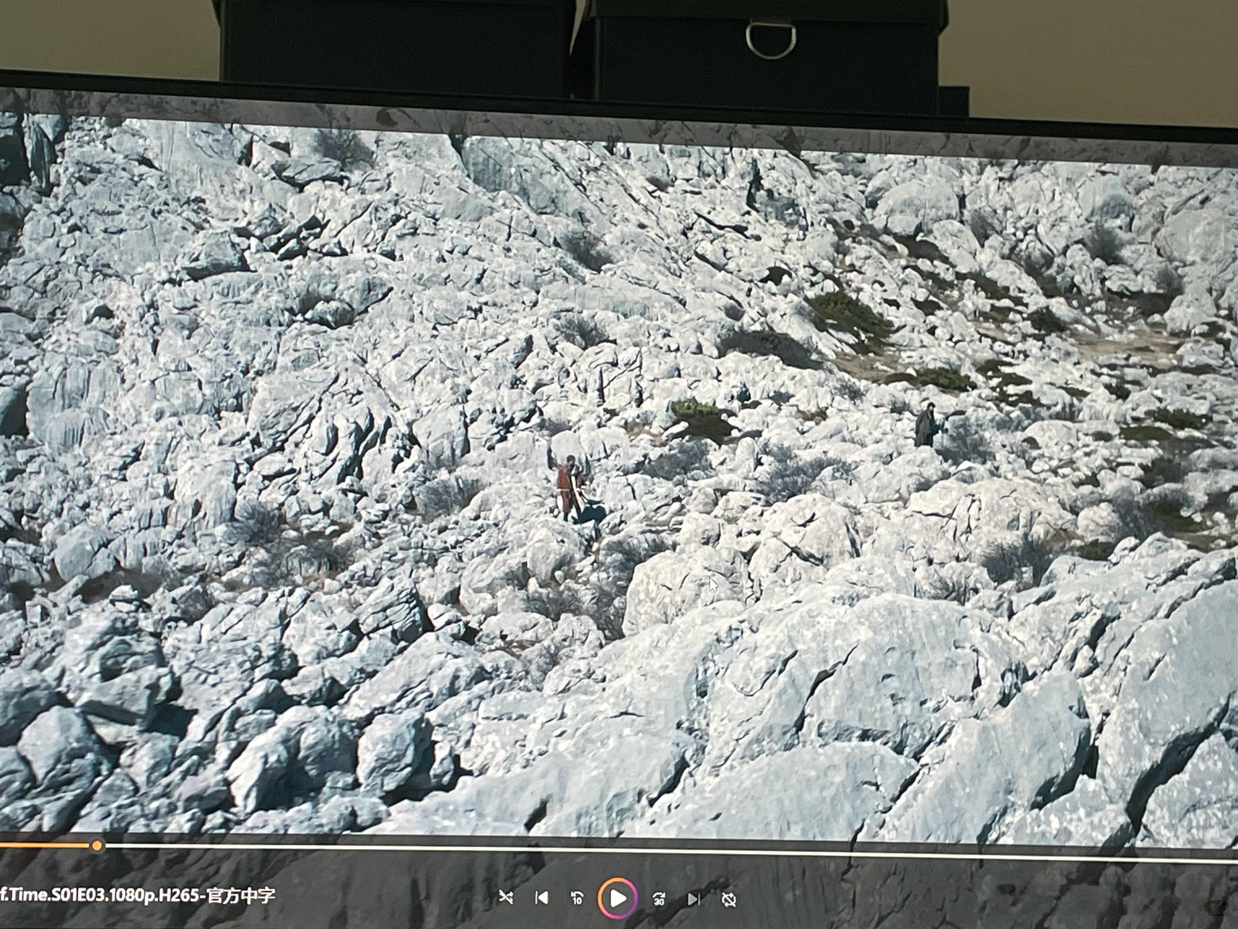 不看中国电视剧、电影的理由：人家的电视剧，哪怕是抗日神剧，用的可是实境即使是抗日